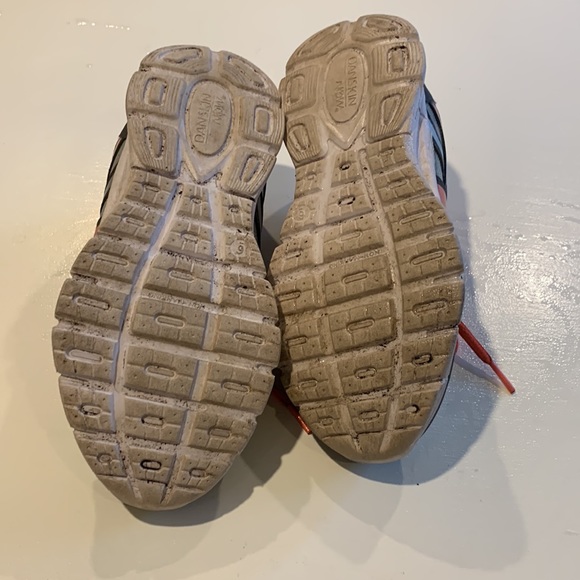Danskin Sneakers Gray & Peach size 6 - Picture 5 of 5